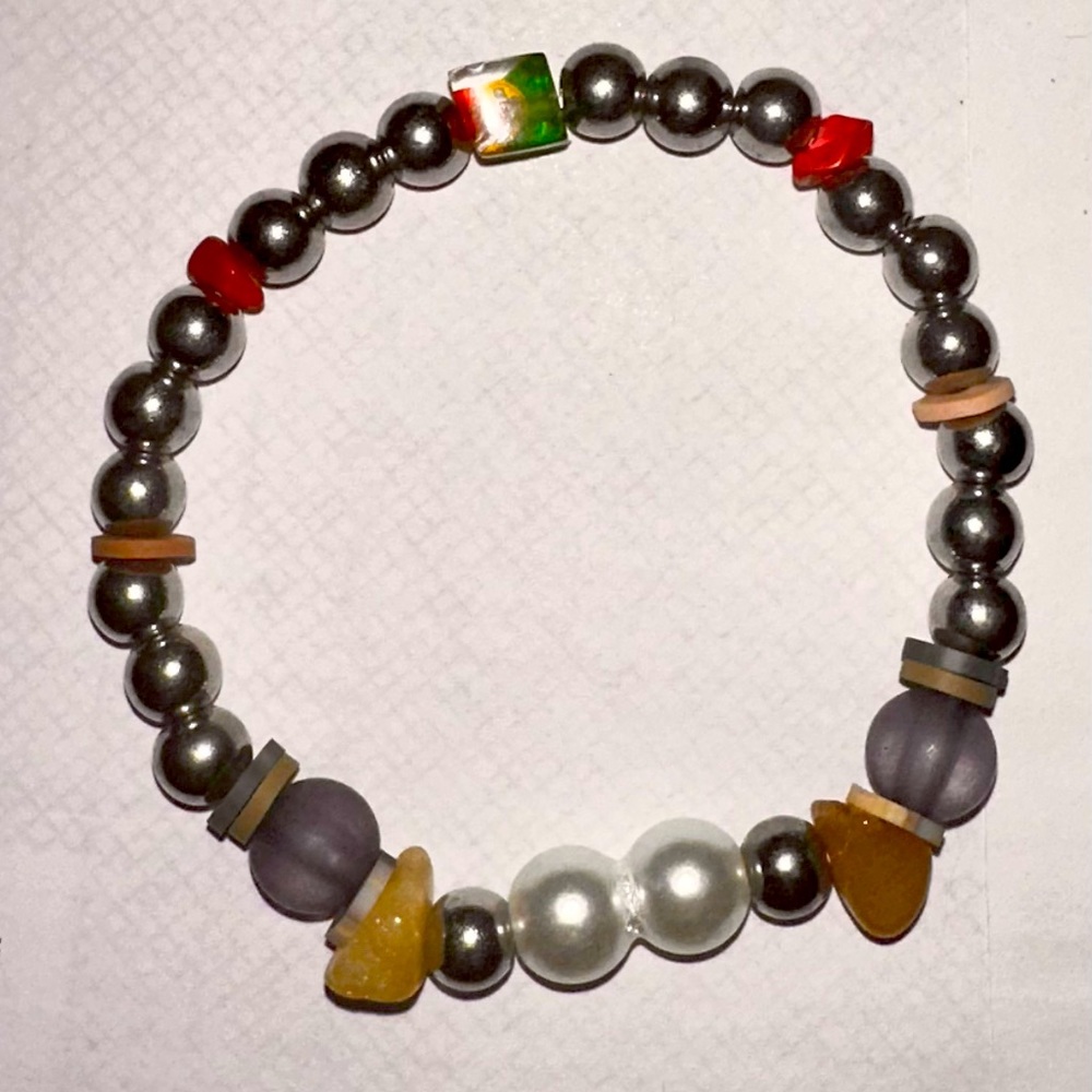 stretchy handmade friendship bracelet with glass beads and crystals